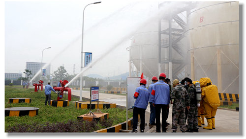 股份公司開展“5.12”防災(zāi)減災(zāi)突發(fā)環(huán)境事件應(yīng)急演練(圖4) 股份公司開展“5.12”防災(zāi)減災(zāi)突發(fā)環(huán)境事件應(yīng)急演練(圖4)