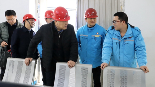 袁衛(wèi)東到股份、楚星和新項(xiàng)目現(xiàn)場(chǎng)調(diào)研(圖2)