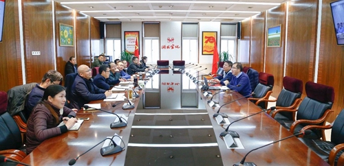 宜化集團(tuán)召開12月安全環(huán)保例會(圖1) 宜化集團(tuán)召開12月安全環(huán)保例會(圖1)