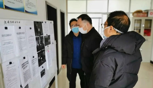 周金平先后到楚星公司、松滋肥業(yè)、實(shí)訓(xùn)基地和股份公司檢查疫情防控工作(圖3)