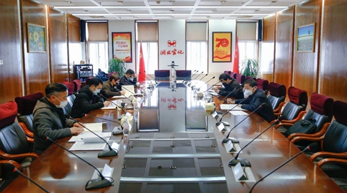 吳正新調(diào)研宜化集團(tuán)生產(chǎn)經(jīng)營(yíng)工作(圖1) 吳正新調(diào)研宜化集團(tuán)生產(chǎn)經(jīng)營(yíng)工作(圖1)