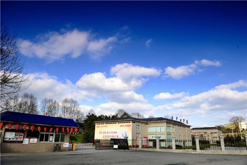 金沙酒業(yè)演排制定23條措施 全員開(kāi)展降本增效(圖1) 金沙酒業(yè)演排制定23條措施 全員開(kāi)展降本增效(圖1)