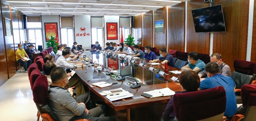 集團工作碰頭會強調(diào):做事要上心要具體有回音有著落(圖1) 集團工作碰頭會強調(diào):做事要上心要具體有回音有著落(圖1)