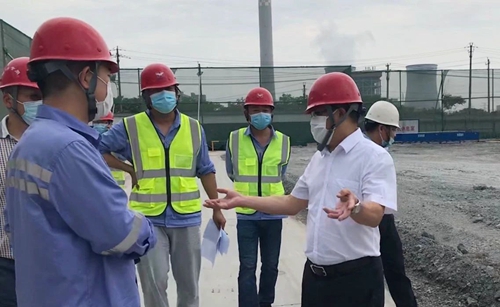 王大真到宜昌及周邊分子公司現(xiàn)場(chǎng)檢查工作(圖1) 王大真到宜昌及周邊分子公司現(xiàn)場(chǎng)檢查工作(圖1)