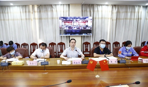 集團(tuán)召開2020年班組標(biāo)準(zhǔn)化建設(shè)檢查和指標(biāo)進(jìn)班組現(xiàn)場(chǎng)推進(jìn)會(huì)(圖2) 集團(tuán)召開2020年班組標(biāo)準(zhǔn)化建設(shè)檢查和指標(biāo)進(jìn)班組現(xiàn)場(chǎng)推進(jìn)會(huì)(圖2)