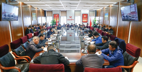 集團(tuán)行政辦公會(huì)強(qiáng)調(diào):打好收官戰(zhàn) 結(jié)好全年賬(圖1) 集團(tuán)行政辦公會(huì)強(qiáng)調(diào):打好收官戰(zhàn) 結(jié)好全年賬(圖1)