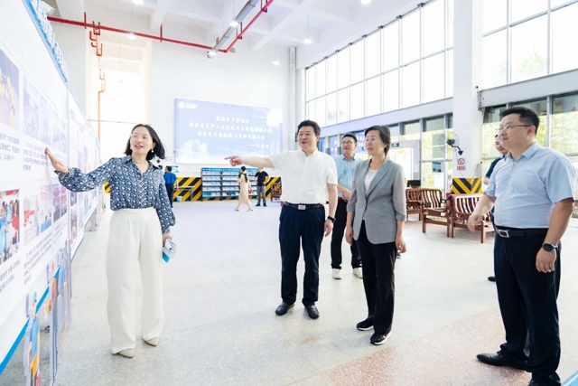 湖北省人社廳黨組書記、廳長李述永到宜化實(shí)訓(xùn)基地調(diào)研