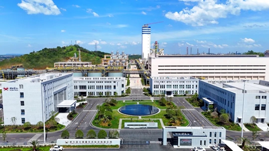 楚星生態(tài)年產(chǎn)40萬噸磷銨、20萬噸硫基復合肥項目竣工投產(chǎn)(圖1)
