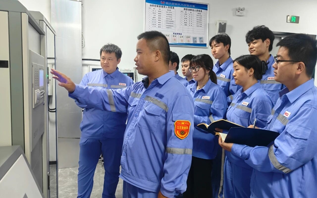 宜化大學(xué)生新工完成崗前培訓(xùn)，開(kāi)啟職業(yè)新篇章(圖1)