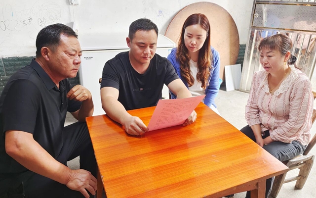 一封家書載安全！宜化礦業(yè)加強(qiáng)家企聯(lián)動共護(hù)職工平安(圖1)